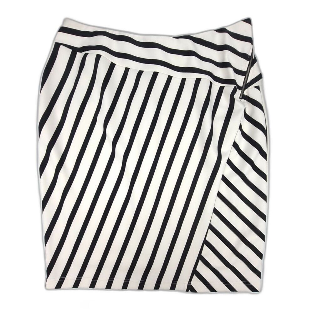 CITY CHIC Beetlejuice Goth Pencil Mini Skirt Black and White Stripe Plus Size 20